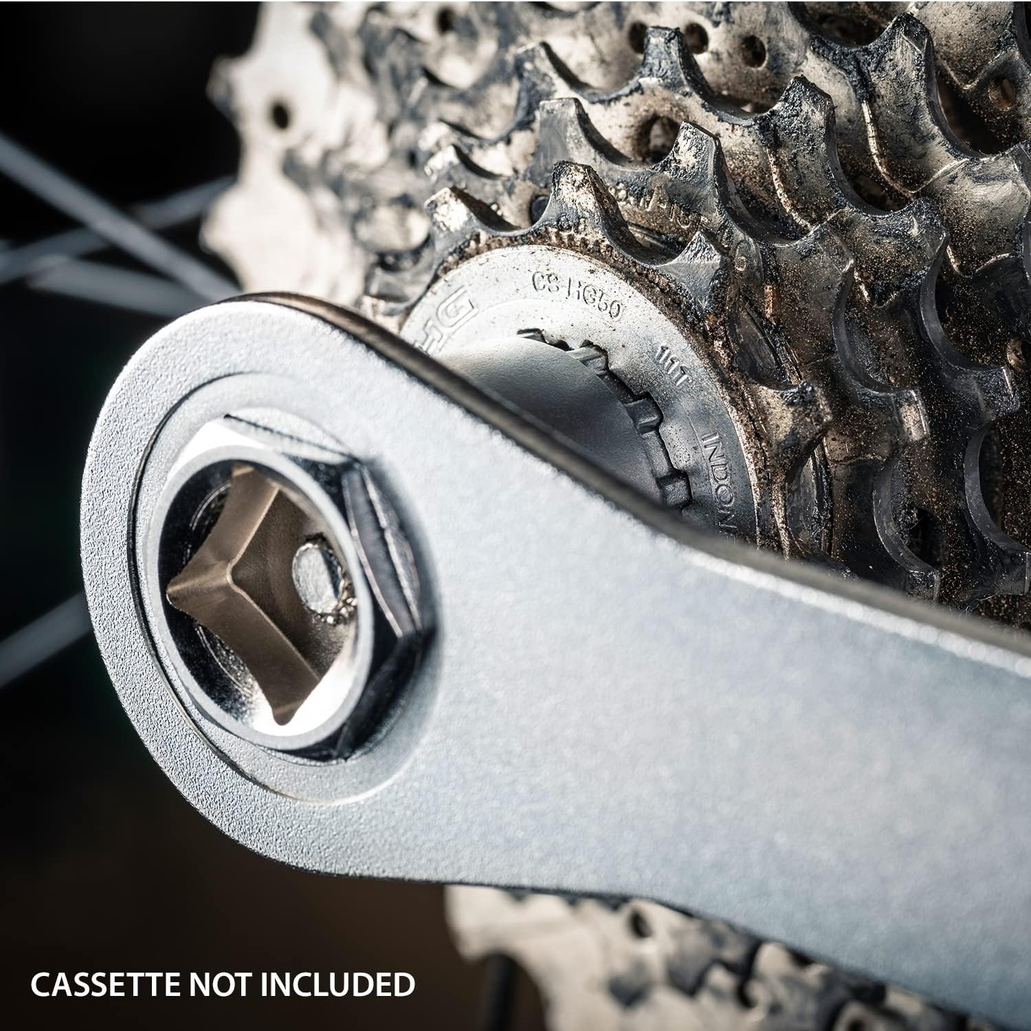 PRO BIKE TOOL Cassette Lock Ring Tool for Shimano & SRAM Cassettes for Bicycle Repair & Maintenance – for Road or Mountain Bikes – Bike Cassette Removal Tool